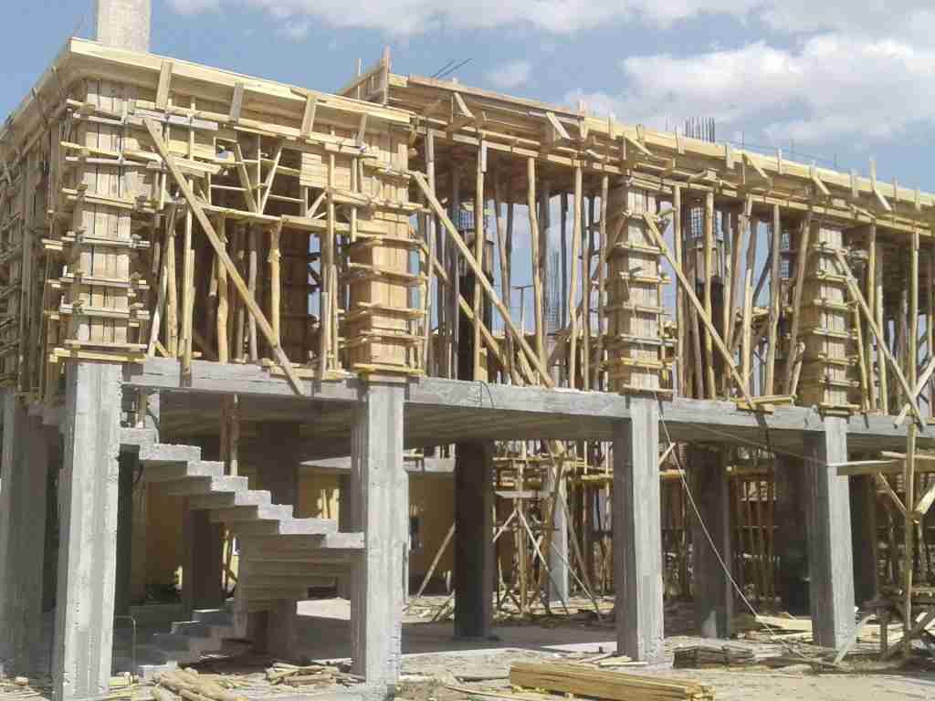 Sur İnşaat Kalıpçısı