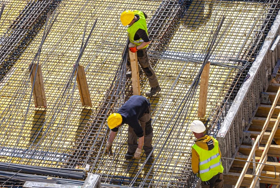 Sur İnşaat Kalıpçısı